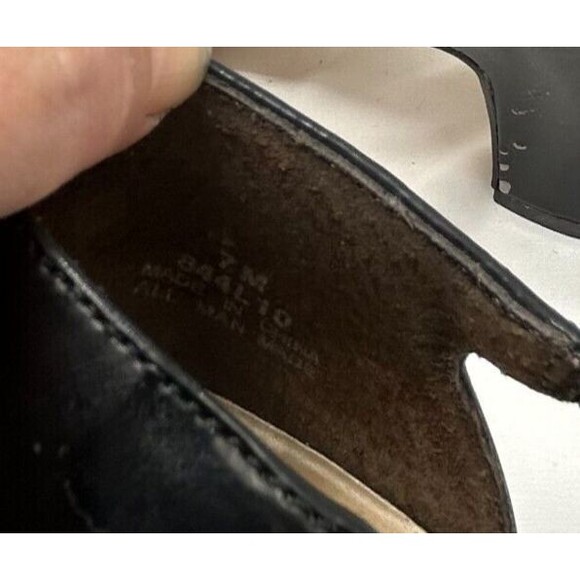 LIFESTRIDE Black Crisscross Strappy Low Heels ~ Pointed Toe Shoes ~ Women's Sz 7 - Picture 8 of 8